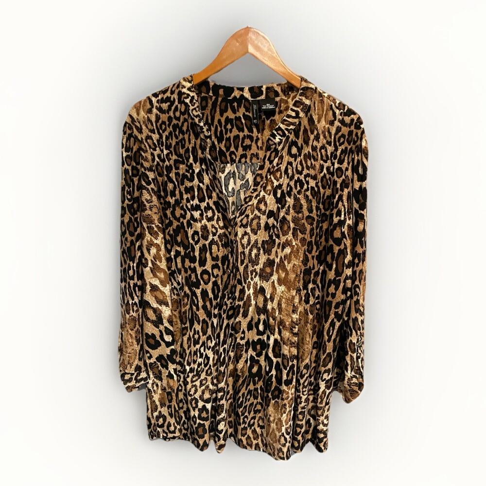 New Directions Curvy Tunic Blouse Brown Cheetah Print Notch V-Neck 3/4 Button 3X